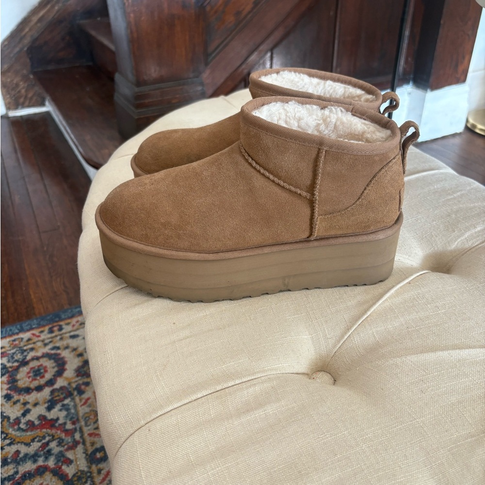 Ugg Classic Ultra Mini Platform